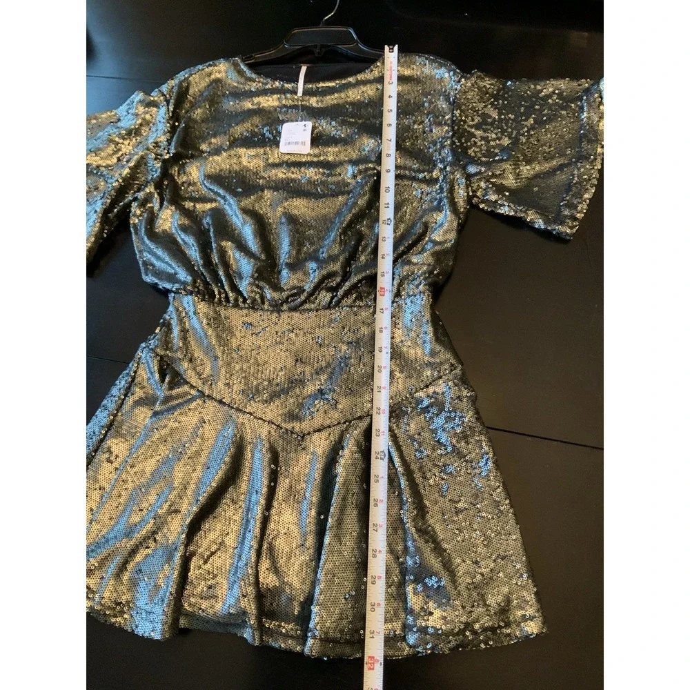Free People Women's Manuka Sequin Mini Dress M Silver Gunmetal Gray READ